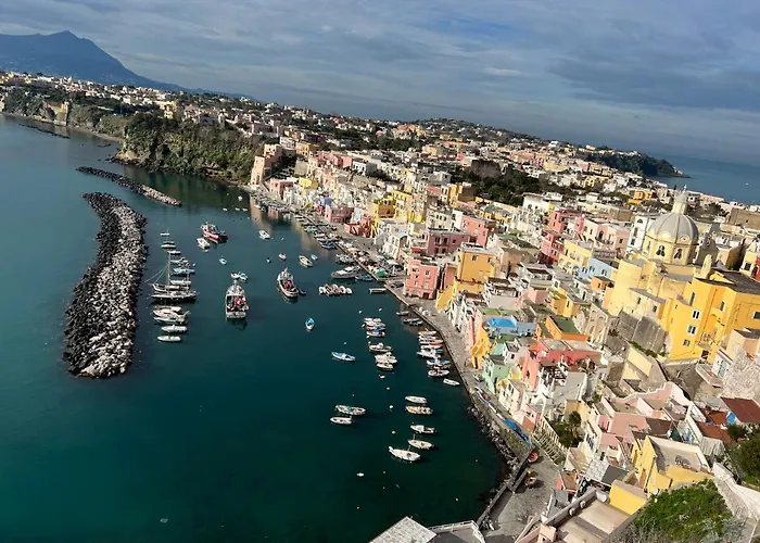 La Casa Del Postino