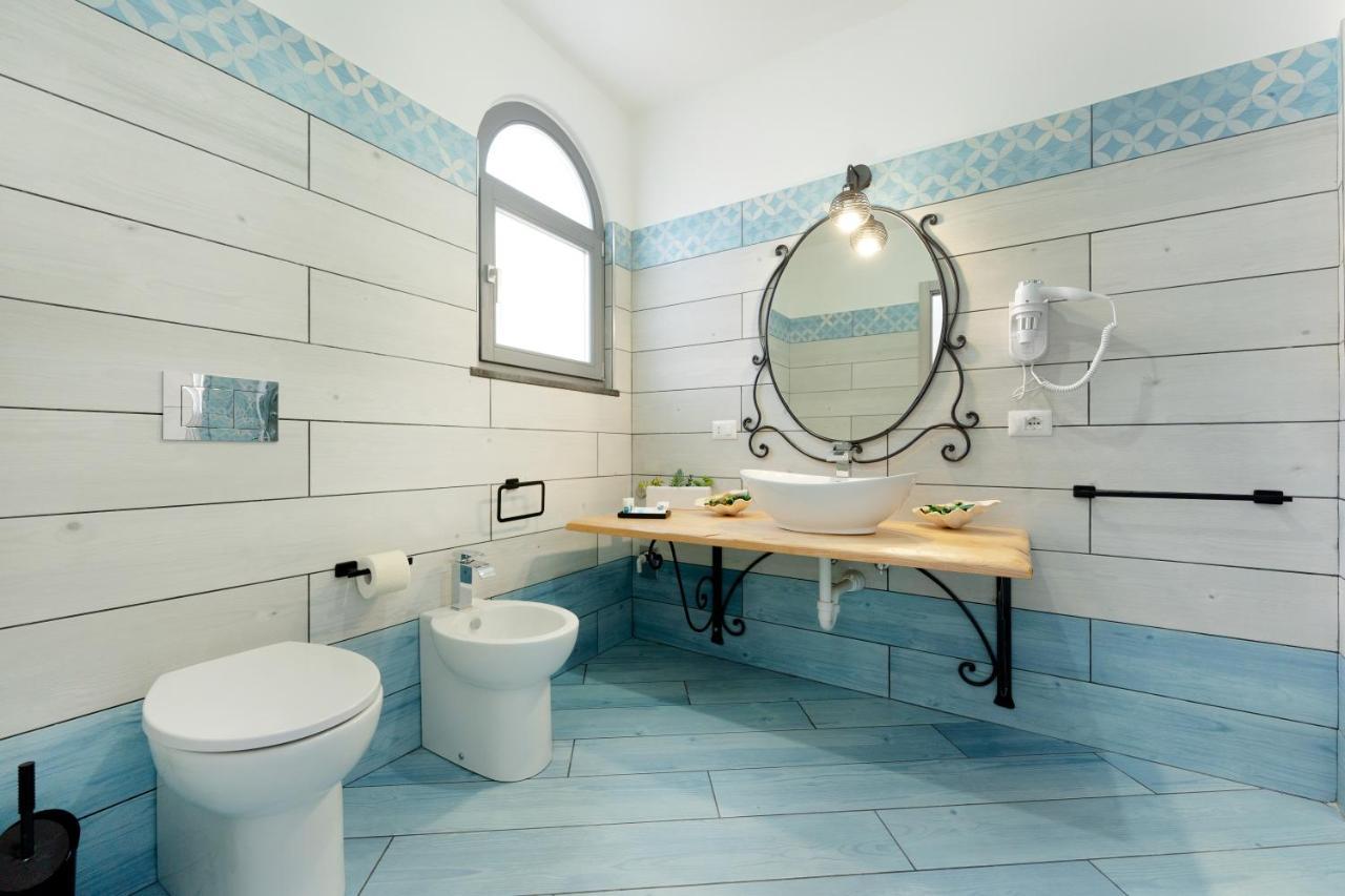 La Casa Del Postino Appartement Procida