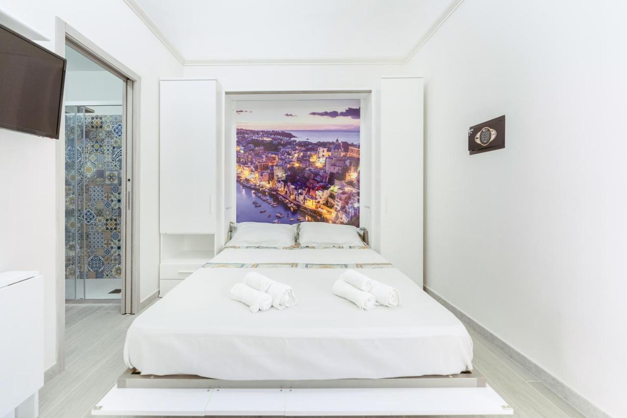 La Casa Del Postino Procida