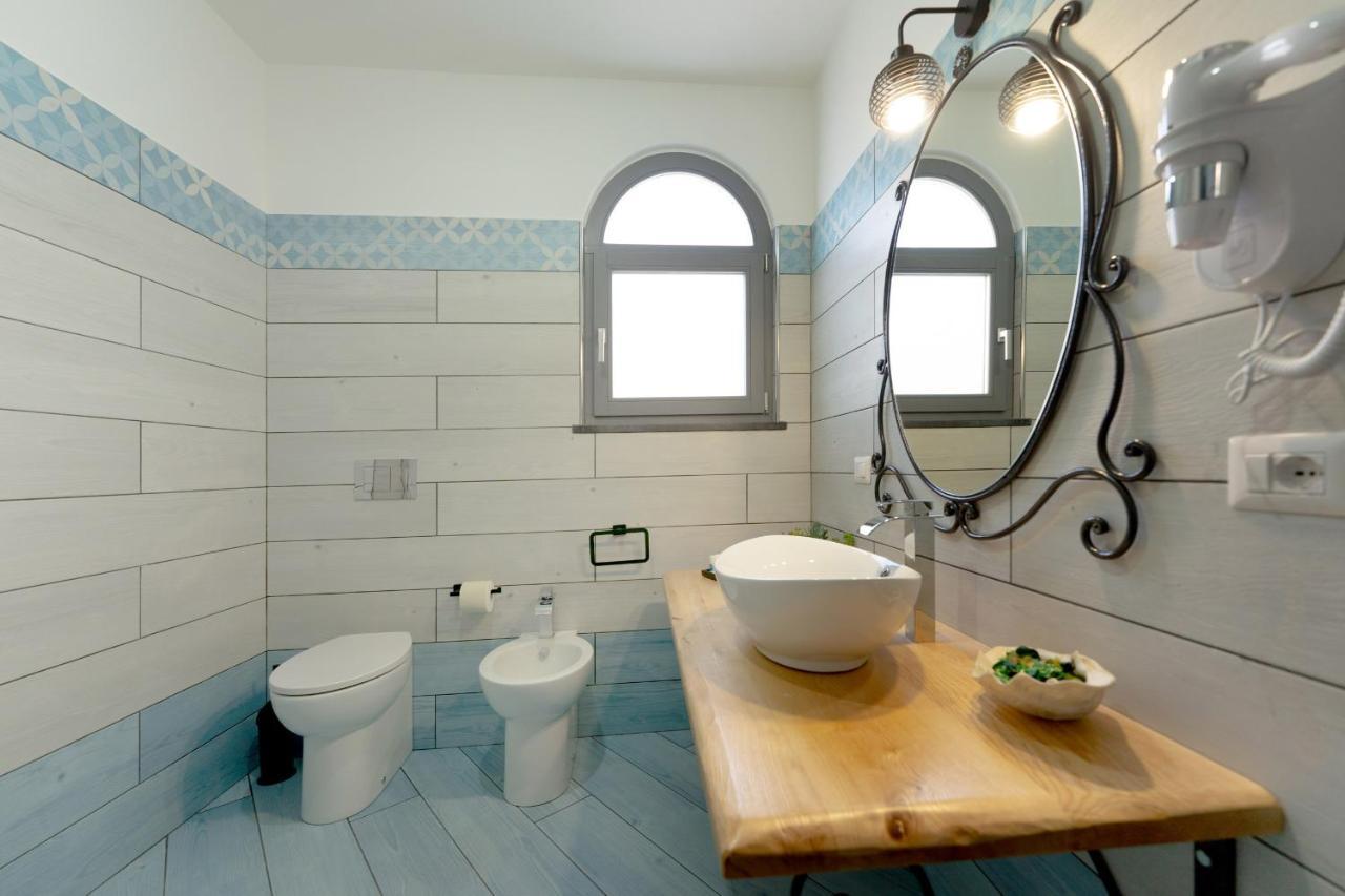 La Casa Del Postino * Procida