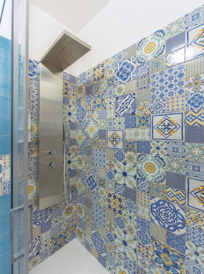 La Casa Del Postino Appartement Procida